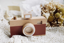 Load image into Gallery viewer, Vintage Toy Camera