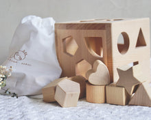Load image into Gallery viewer, Classic Shape Sorter Cube (Color/Natural)