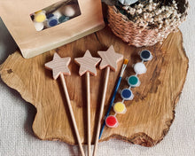 Load image into Gallery viewer, DIY Paint Set / Party Pack - Star Wands (Rainbow / Metallic Paint)
