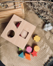 Load image into Gallery viewer, Classic Shape Sorter Cube (Color/Natural)
