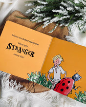 Load image into Gallery viewer, My Dad Is Fantastic / My Mum is Magnificent by Roald Dahl