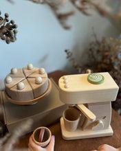 Load image into Gallery viewer, Coffee Maker and Cake Set