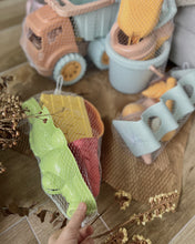 Load image into Gallery viewer, Eco-friendly Beach/ Sand / Water Toys