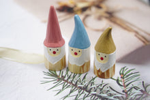Load image into Gallery viewer, Handcrafted Christmas Gnomes Set