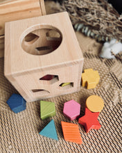 Load image into Gallery viewer, Classic Shape Sorter Cube (Color/Natural)