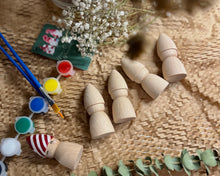 Load image into Gallery viewer, DIY Paint Kit - Pegs in Christmas Hats
