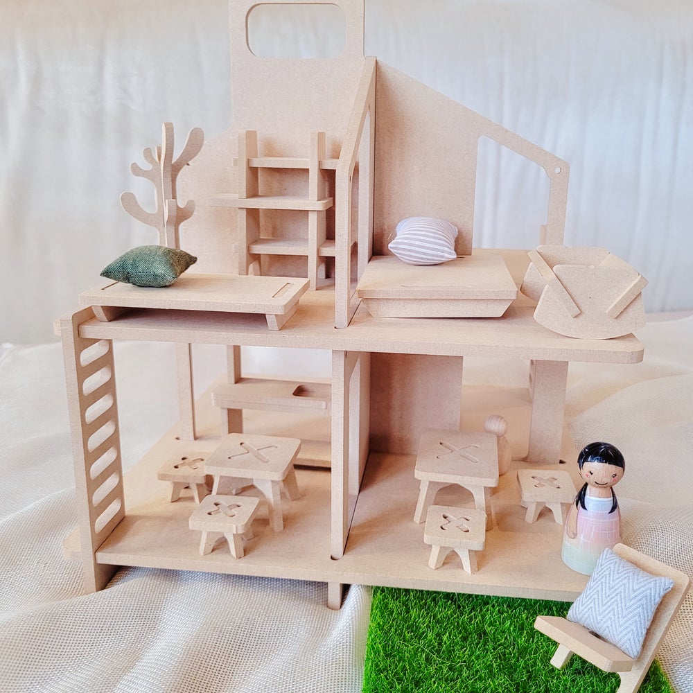 Toy House - Holiday Home with Furniture