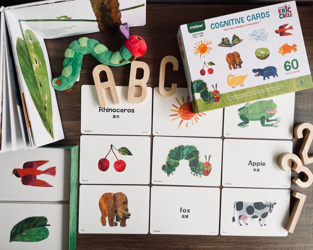 Eric Carle’s Bilingual Cognitive Cards (60 cards)