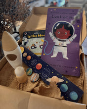Load image into Gallery viewer, Space Lover Gift Set
