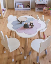 Load image into Gallery viewer, Kid’s Table and Chairs Set
